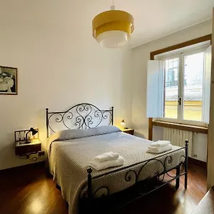 Apartment Martina Al Colosseo, Rome