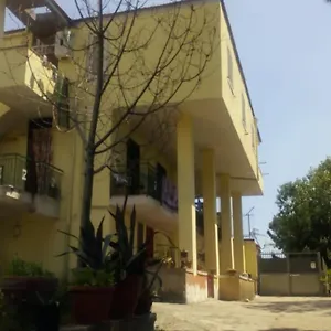  Pensión Casa Di Carlo Italia