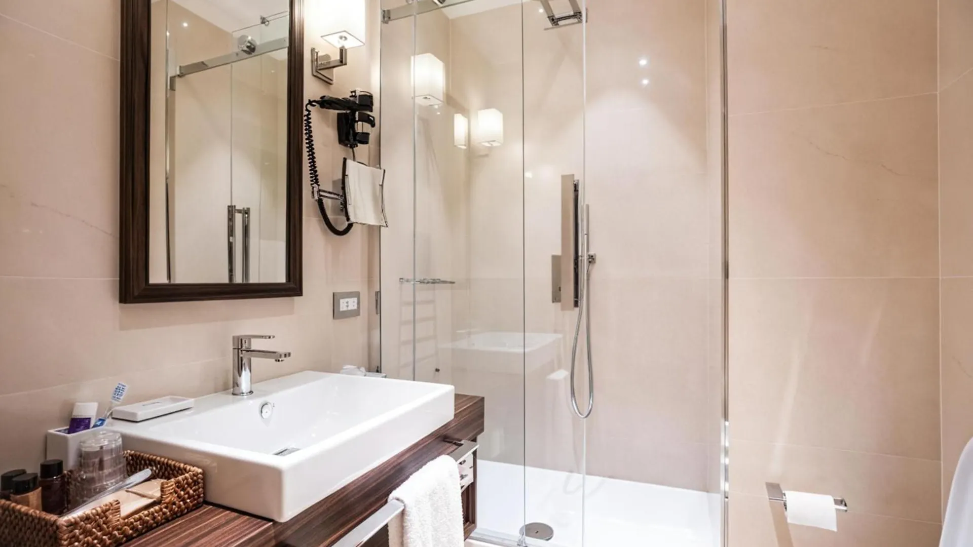 *** Bed & Breakfast Maison Candia Luxury House Rome Italy